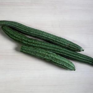 Ridge gourd ( 1 kg )